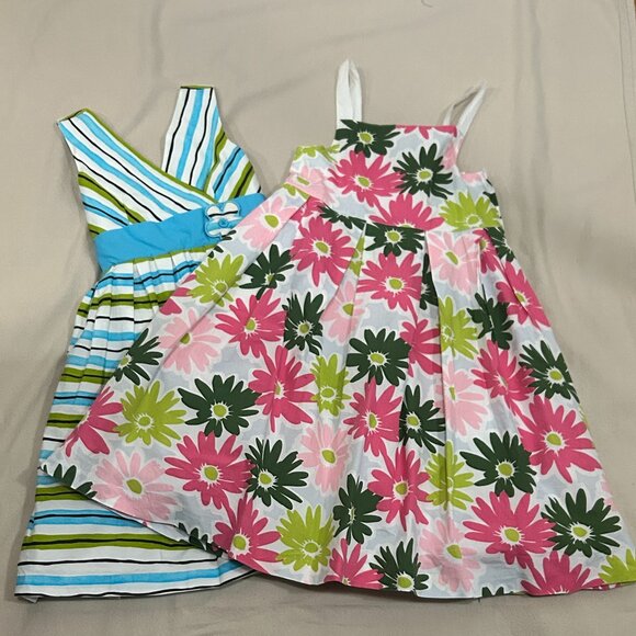 Bundle: 2 dresses - Size 7 - Picture 1 of 5